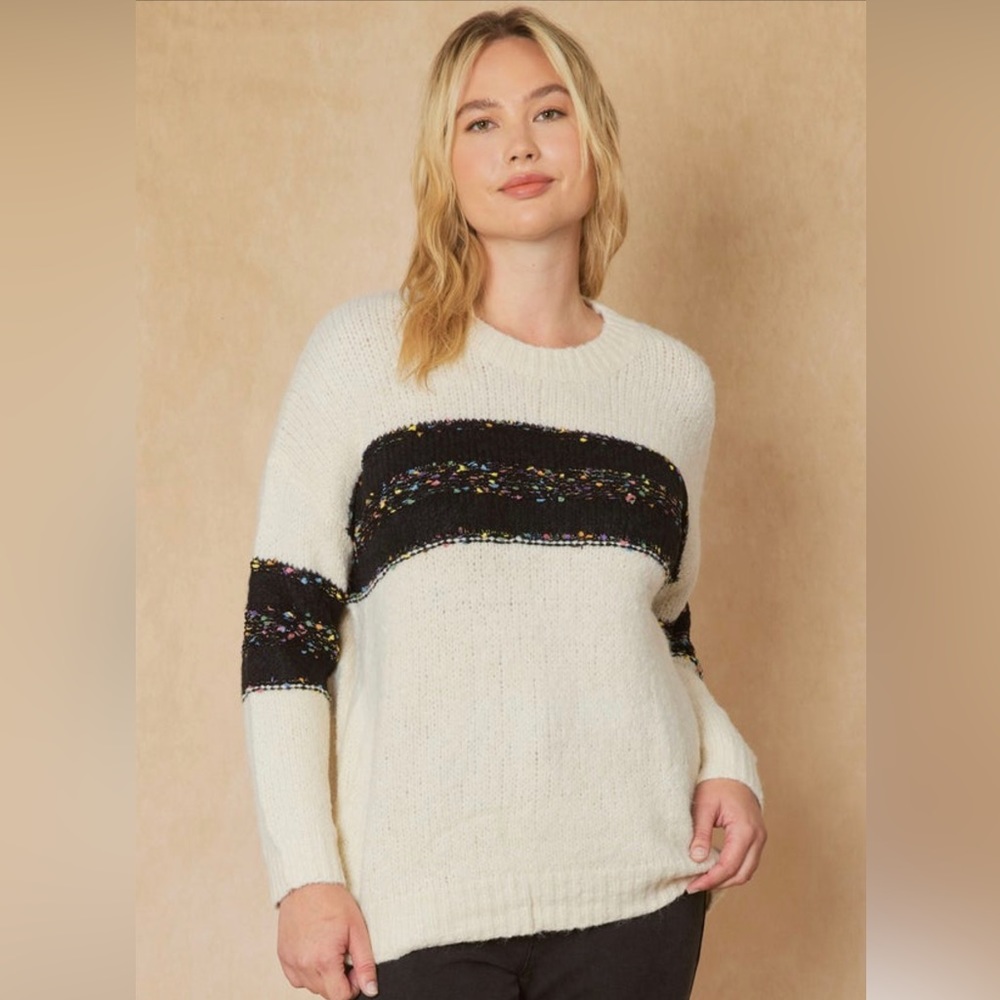 NWT Entro Sweater Size Large